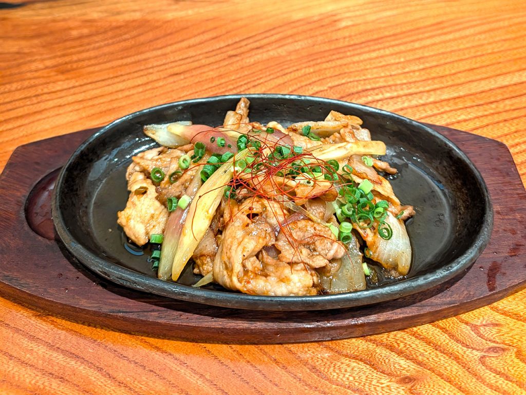ガーリックポークバラ肉と茗荷の南蛮味噌炒め　
